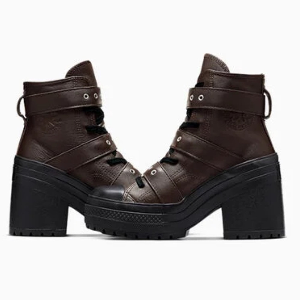 Converse Chuck 70 De Luxe Heel Leather & Buckles